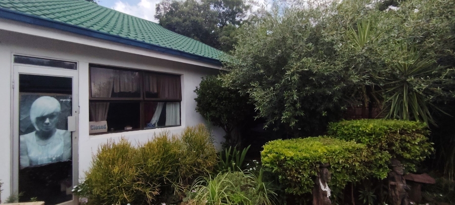 2 Bedroom Property for Sale in Wilkoppies North West